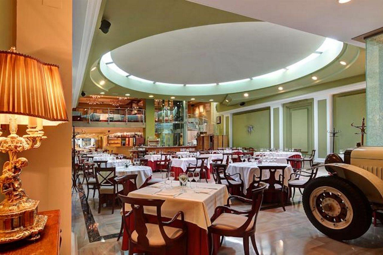 Apartaments-Hotel Hispanos 7 Suiza Barcelone Extérieur photo